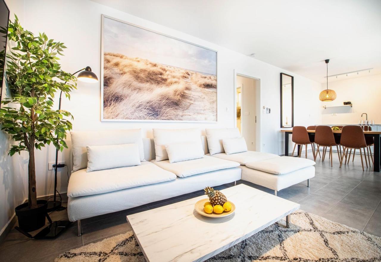 The Grande - Huge Terrace - Amazing Sea Views - Tastefully Furnished - Access To Rooftop Terrace And Gym - Hillside Apartments Rogoznica Rogoznica  Εξωτερικό φωτογραφία