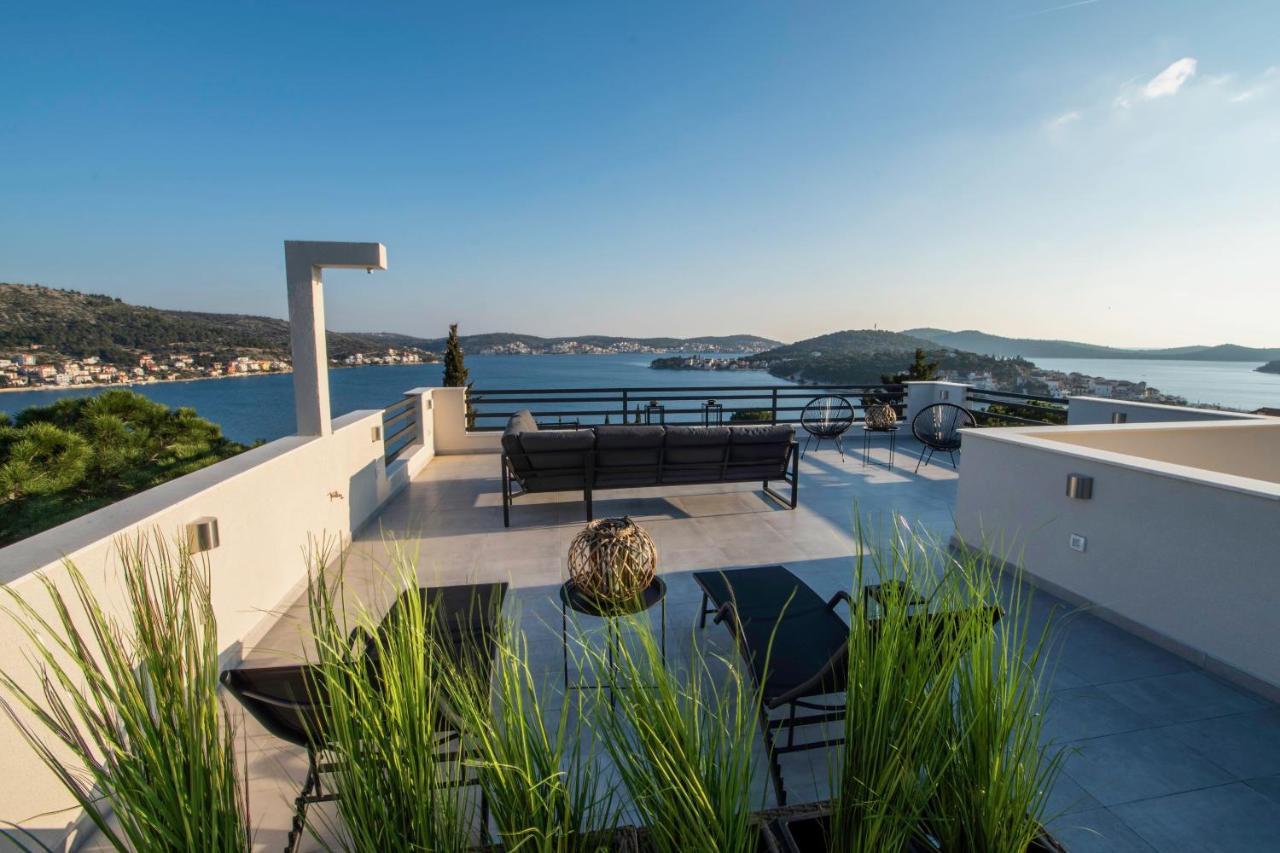 The Grande - Huge Terrace - Amazing Sea Views - Tastefully Furnished - Access To Rooftop Terrace And Gym - Hillside Apartments Rogoznica Rogoznica  Εξωτερικό φωτογραφία
