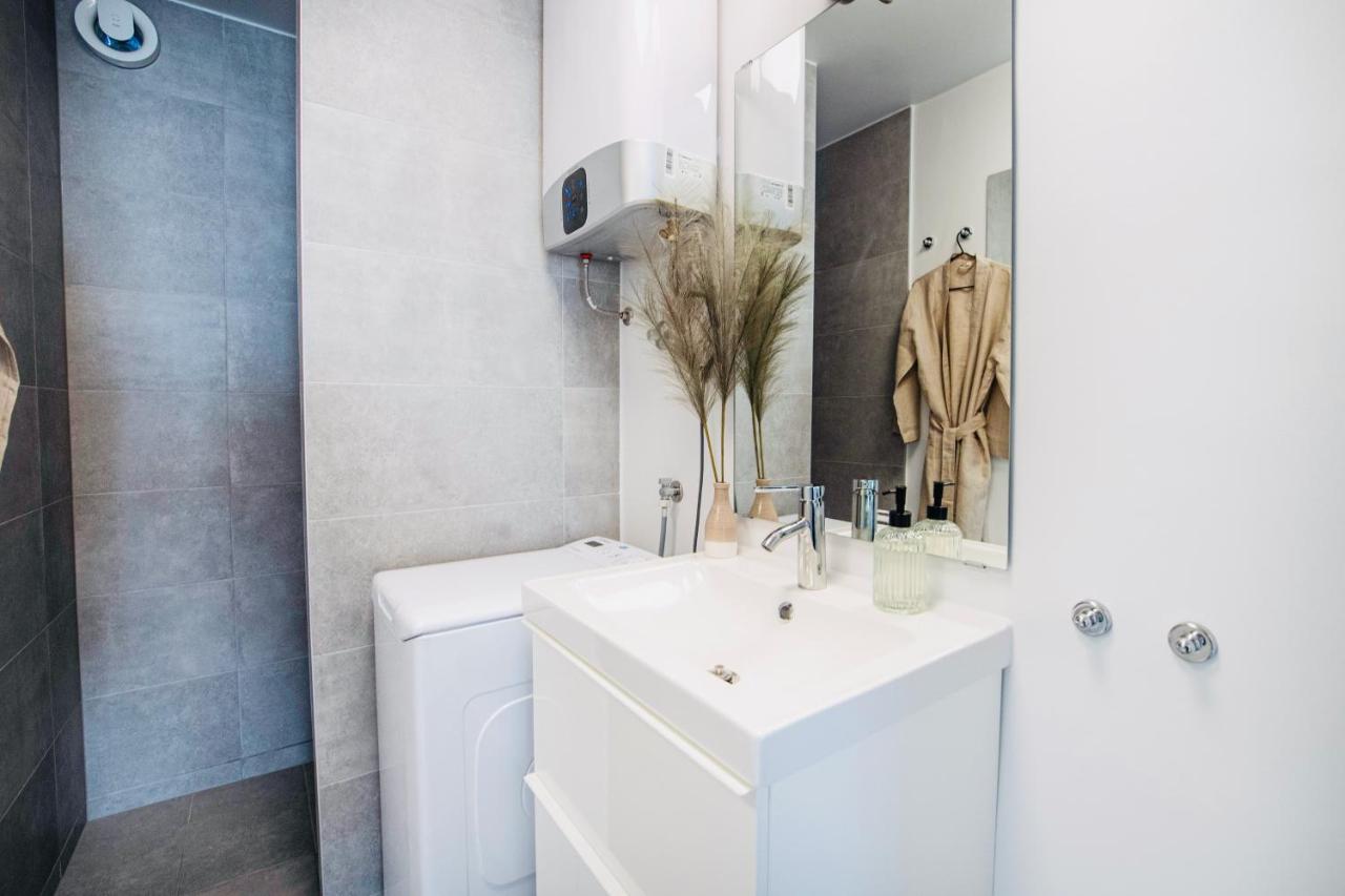 The Grande - Huge Terrace - Amazing Sea Views - Tastefully Furnished - Access To Rooftop Terrace And Gym - Hillside Apartments Rogoznica Rogoznica  Εξωτερικό φωτογραφία