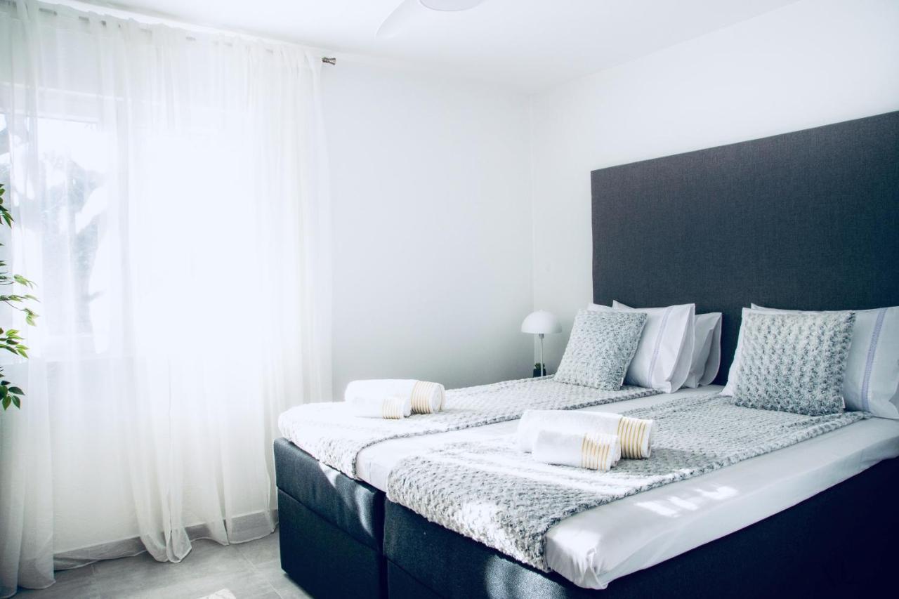 The Grande - Huge Terrace - Amazing Sea Views - Tastefully Furnished - Access To Rooftop Terrace And Gym - Hillside Apartments Rogoznica Rogoznica  Εξωτερικό φωτογραφία