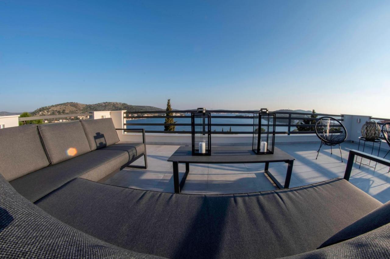 The Grande - Huge Terrace - Amazing Sea Views - Tastefully Furnished - Access To Rooftop Terrace And Gym - Hillside Apartments Rogoznica Rogoznica  Εξωτερικό φωτογραφία