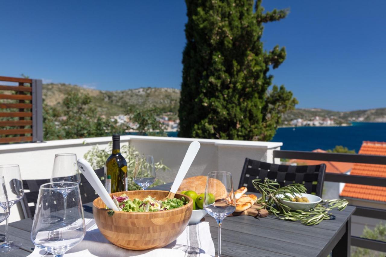 The Grande - Huge Terrace - Amazing Sea Views - Tastefully Furnished - Access To Rooftop Terrace And Gym - Hillside Apartments Rogoznica Rogoznica  Εξωτερικό φωτογραφία