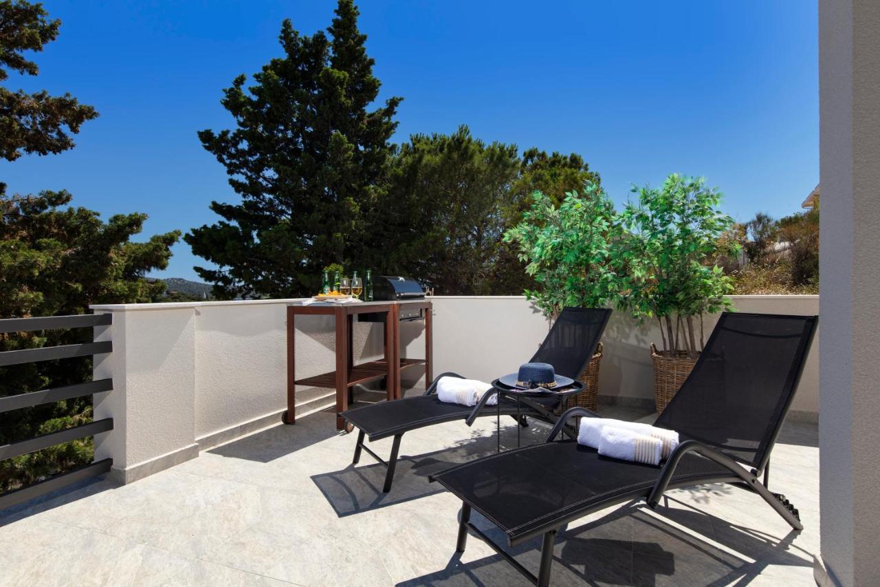 The Grande - Huge Terrace - Amazing Sea Views - Tastefully Furnished - Access To Rooftop Terrace And Gym - Hillside Apartments Rogoznica Rogoznica  Εξωτερικό φωτογραφία
