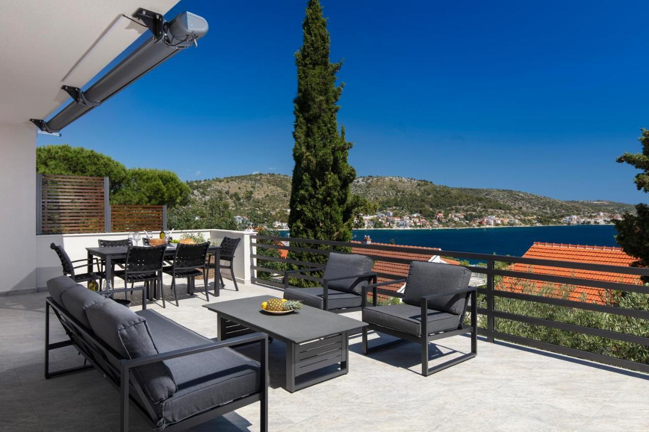 The Grande - Huge Terrace - Amazing Sea Views - Tastefully Furnished - Access To Rooftop Terrace And Gym - Hillside Apartments Rogoznica Rogoznica  Εξωτερικό φωτογραφία