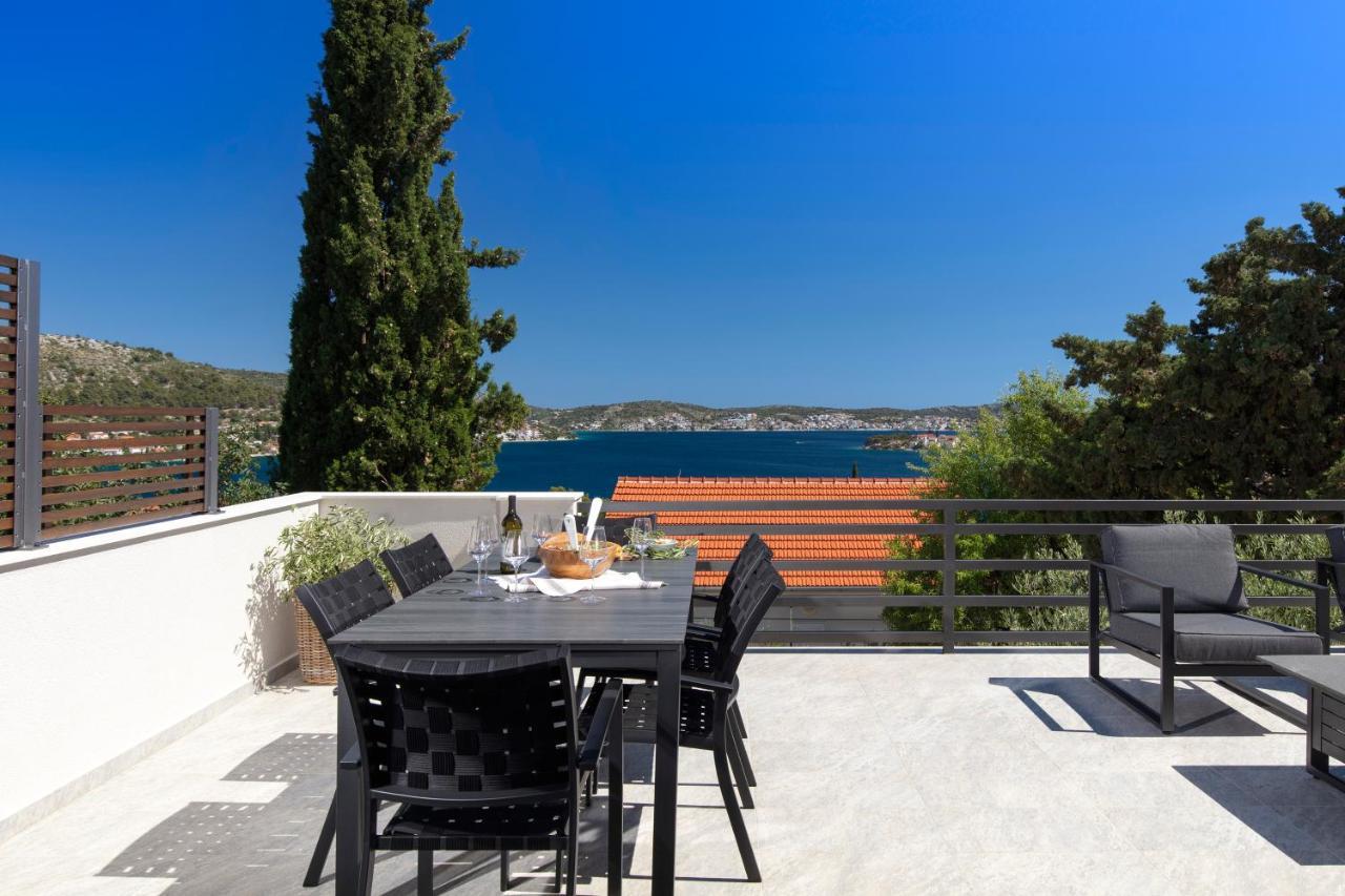 The Grande - Huge Terrace - Amazing Sea Views - Tastefully Furnished - Access To Rooftop Terrace And Gym - Hillside Apartments Rogoznica Rogoznica  Εξωτερικό φωτογραφία